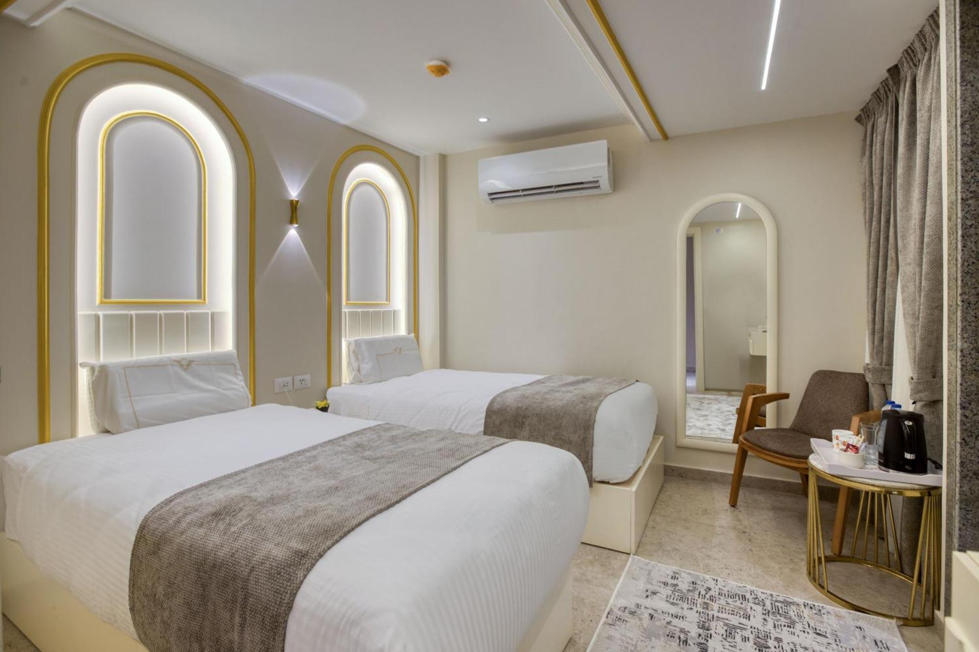Pyramids Plateau Hotel Kafret el-Gabal Exterior photo